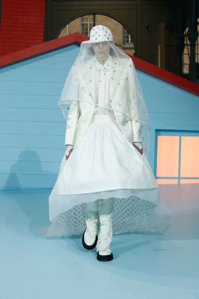 Look 67